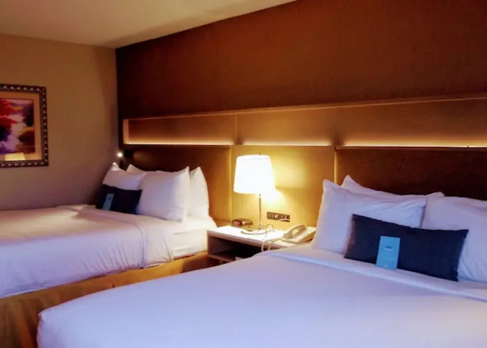Wyndham Garden Conference Center - Urbana Hotel Champaign