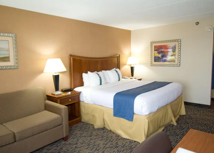 Wyndham Garden Conference Center - Urbana