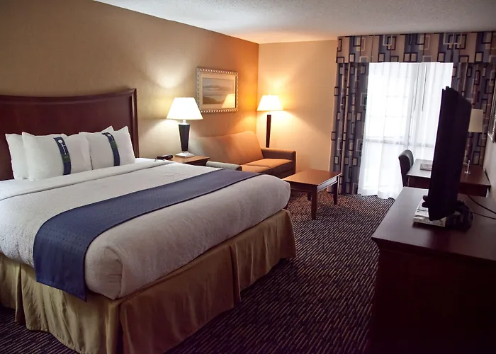 Hotel Wyndham Garden Conference Center - Urbana 3*