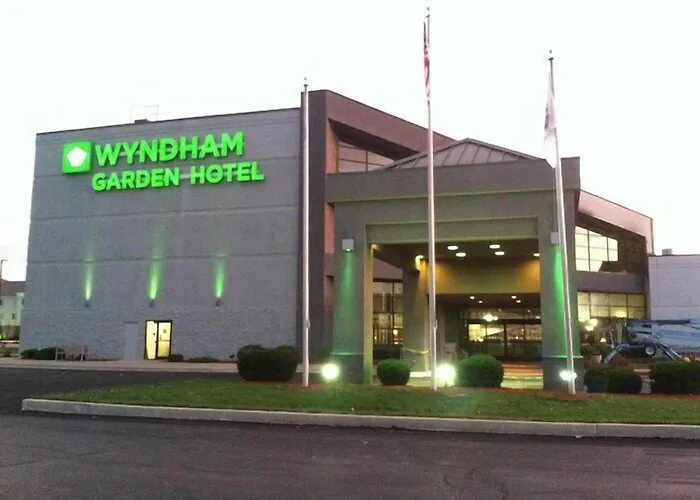 Wyndham Garden Conference Center - Urbana Hotel Champaign